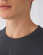 Maglietta uomo inspire plus b&c dettaglio colletto