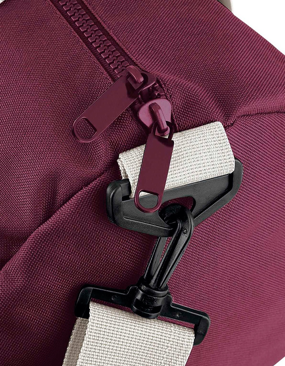 Borsone classico a traccola bag base dettaglio tracolla