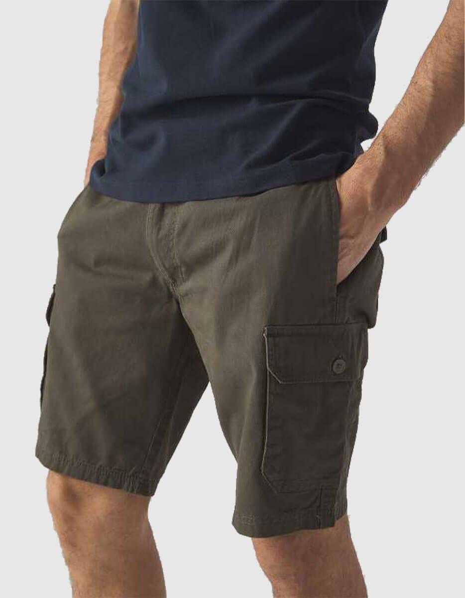 Pantaloni corti cargo online