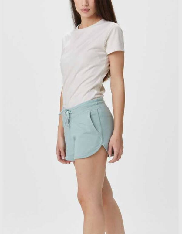 Bsw402 cosmo short women